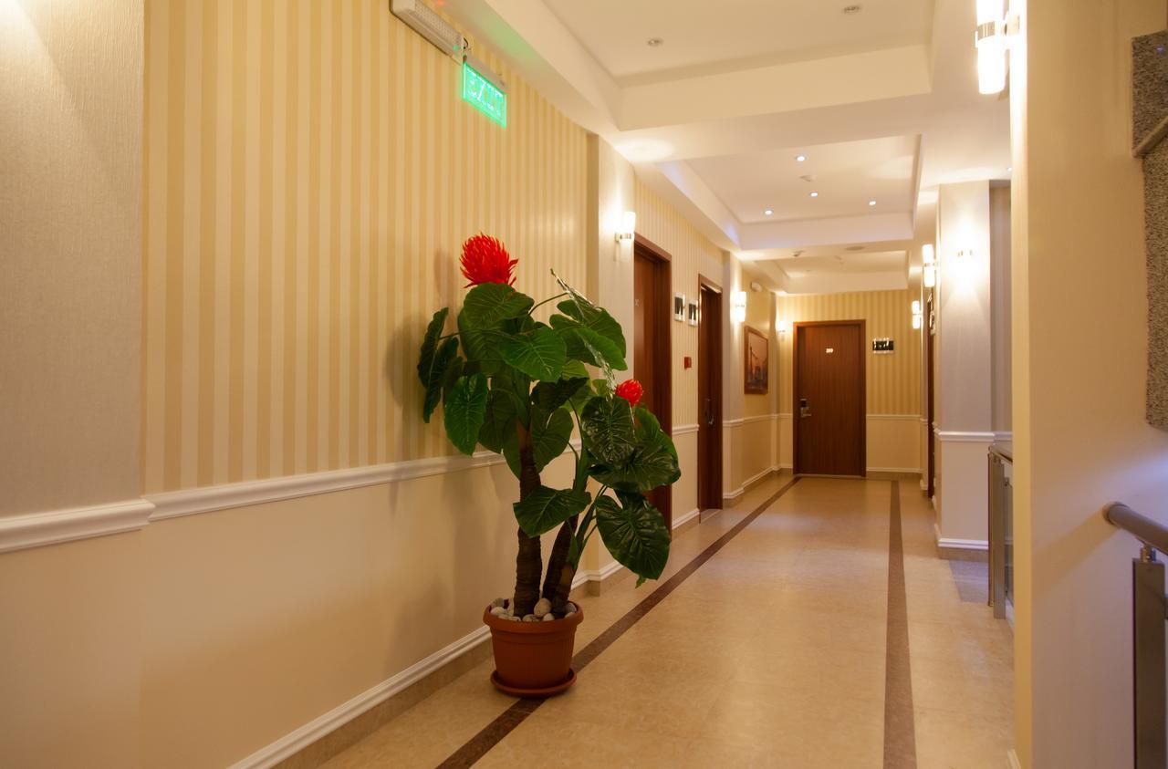 Hotel Blue Moon Ούλτσιν Εξωτερικό φωτογραφία